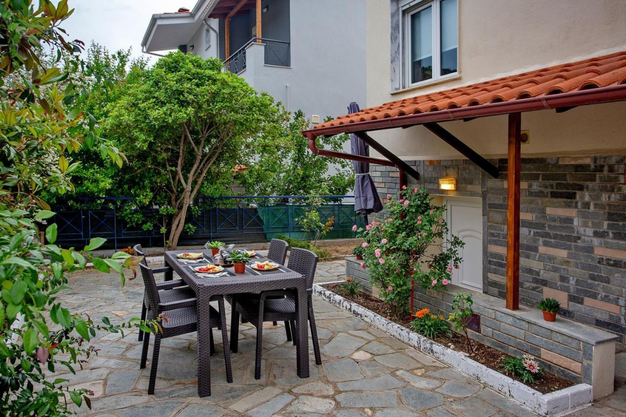 Endless Blue Sunshine Villa PalaiónTsiflíkion Dış mekan fotoğraf