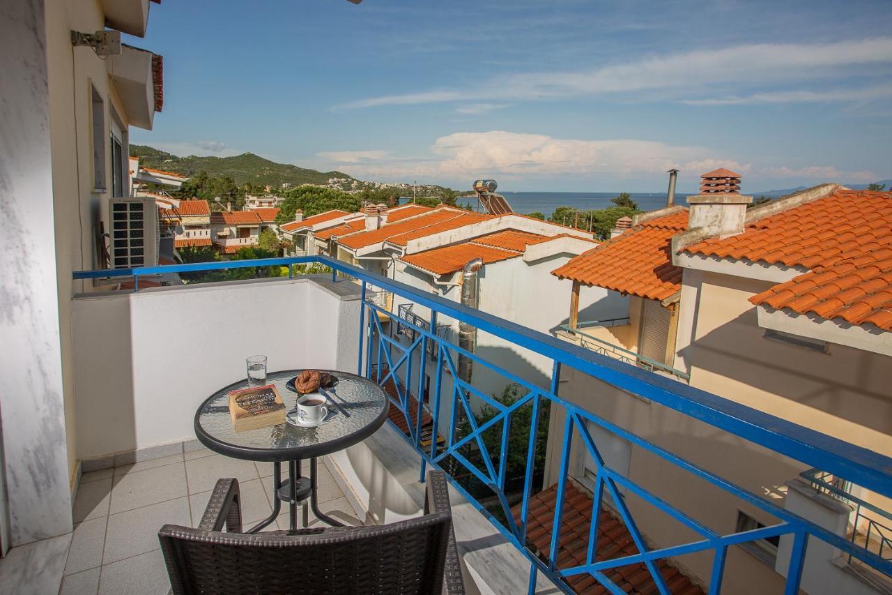 Endless Blue Sunshine Villa PalaiónTsiflíkion Dış mekan fotoğraf